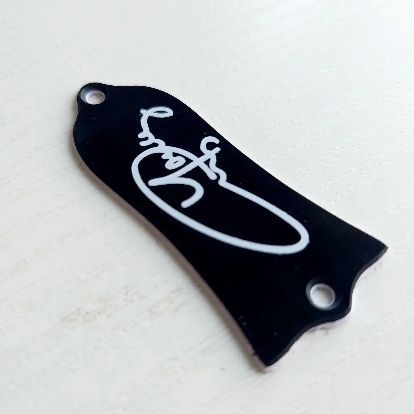 Custom Guitar Neck Plate Truss Rod Cover Plate Guitar Standard Parts 2 Ply Black Angus Young Signed For Les Paul LP
