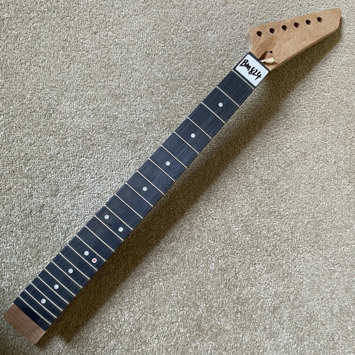 Maple Wood Guitar Neck, Rosewood Fingerboard 22 Frets
