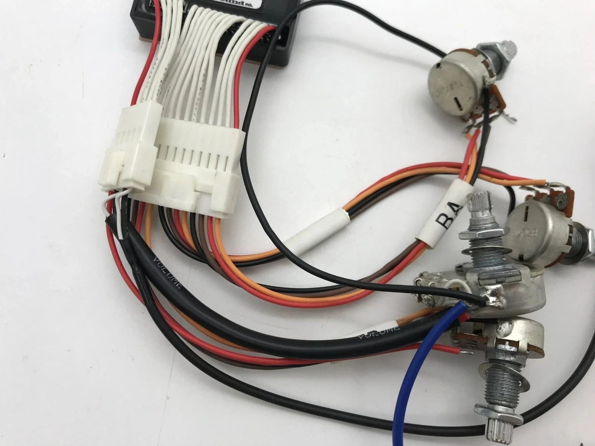 3 Band Active Electric Bass Guitar EQ Equalizer Preamp Circuit Pickup