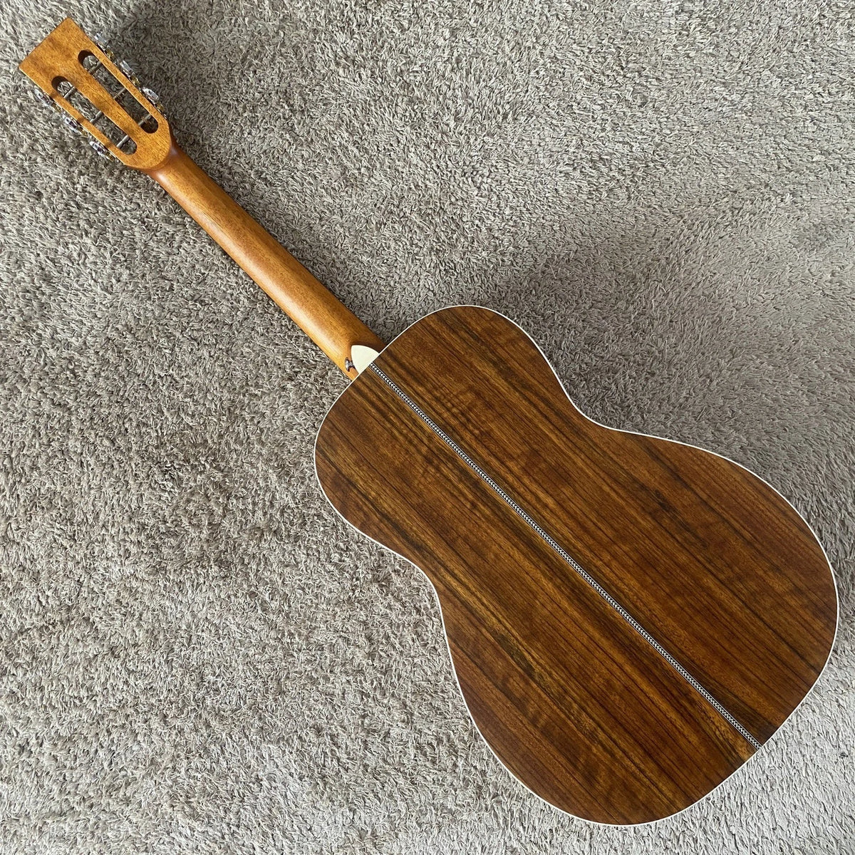 38-Inch Parlor Acoustic Guitar, Red Pine Top, Santos Rosewood Body