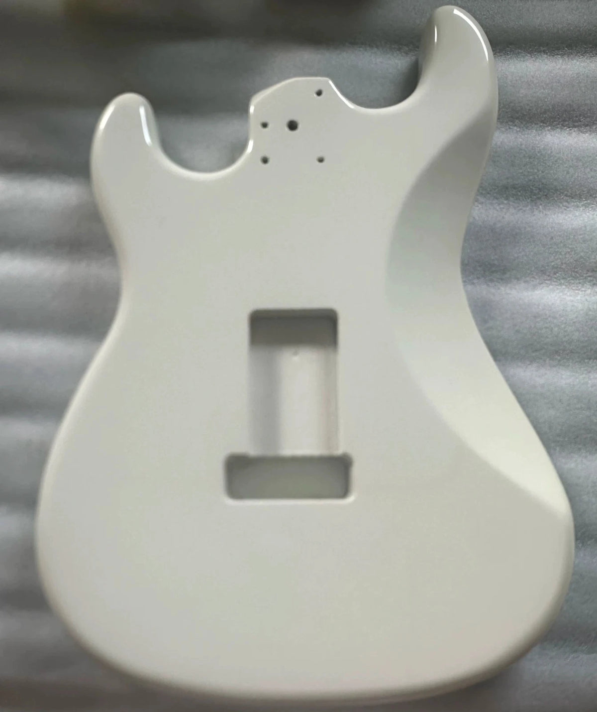Rare Sunburst Ash Guitar Body, Gloss Finish, Veneer Maple Top Fit ST