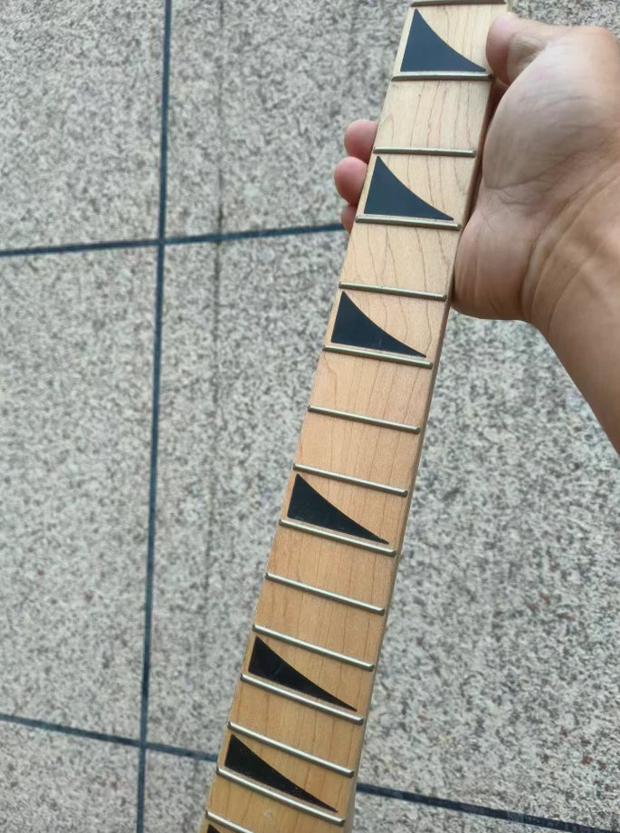 Jackson 4 String Bass Maple Wood Neck