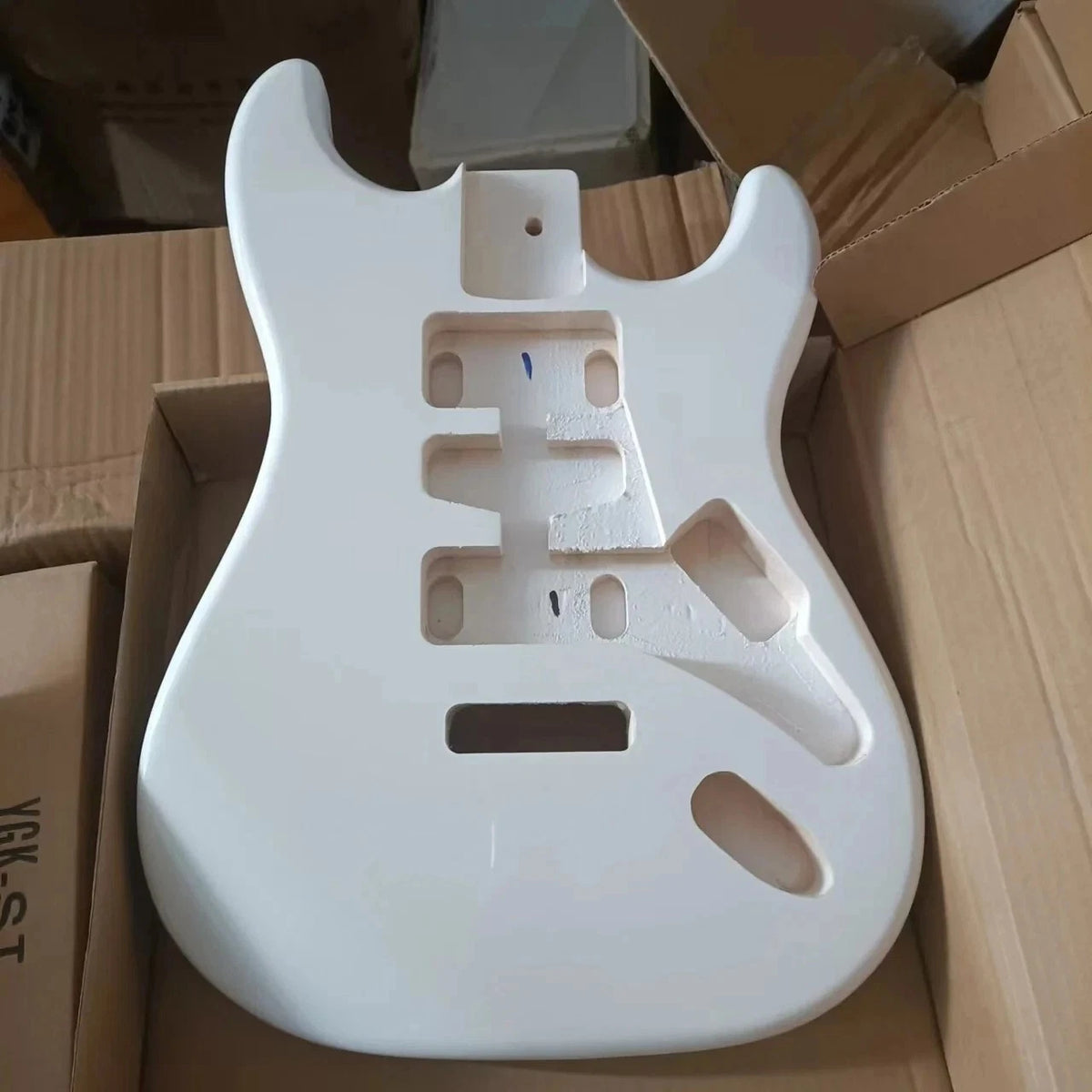 White Poplar Wood HSH Guitar Solid Body Fit ST