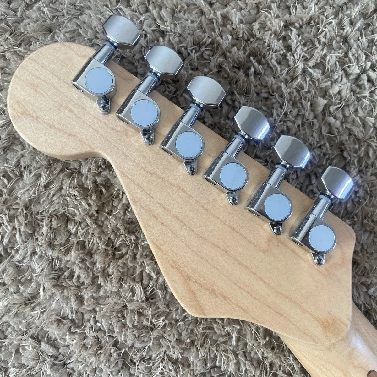 Green Sparkle Electric Guitar, Basswood Body, Maple Neck, Rosewood