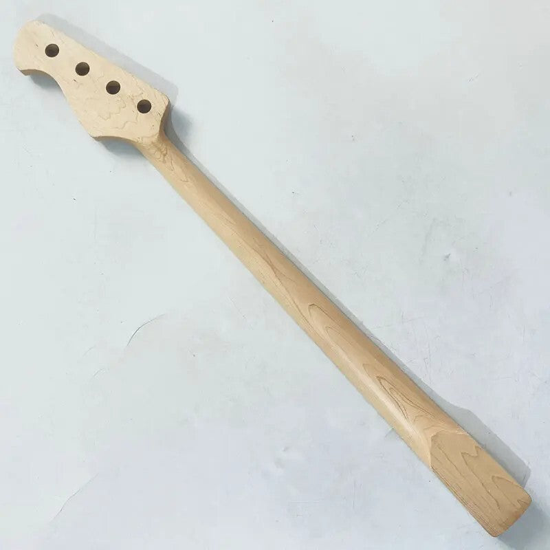 Harley Benton 4 String Bass Maple Neck, Rosewood 20 Frets Fingerboard