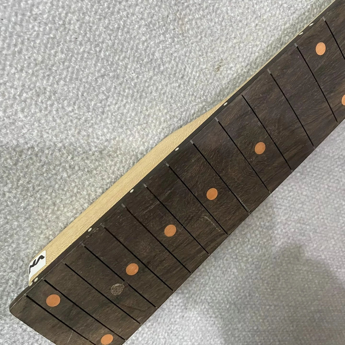 24-Fret Maple &amp; Rosewood Guitar Neck, Unfinished, Red Headstock
