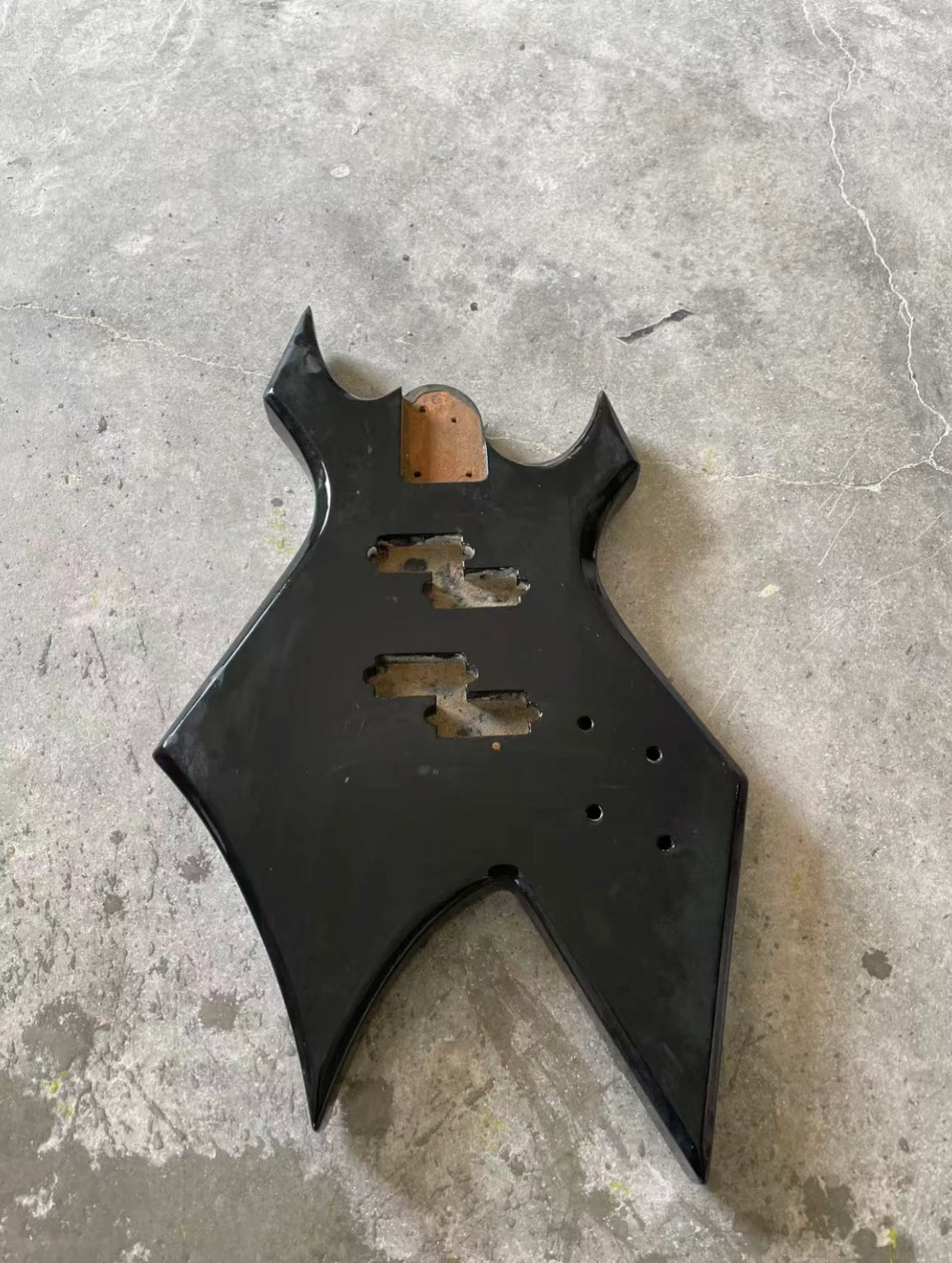 Black 4 String Electric Bass Basswood Body Fit Warlock Bass