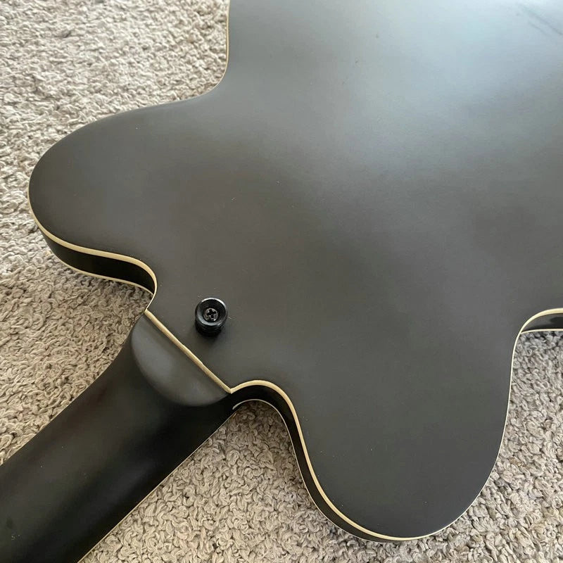 Hofner Contemporary Black Jazz Guitar, Maple Body, Mahogany Neck, Rosewood