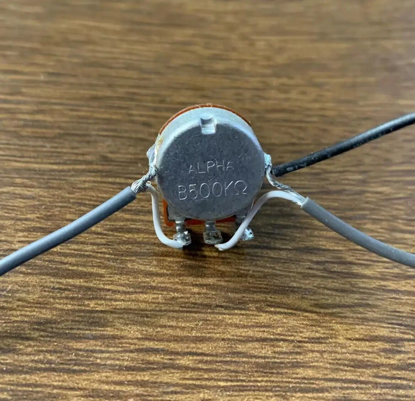 1 Set 2 Band Active Electric Bass Guitar E.Q Equalizer Preamp Circuit Pickup