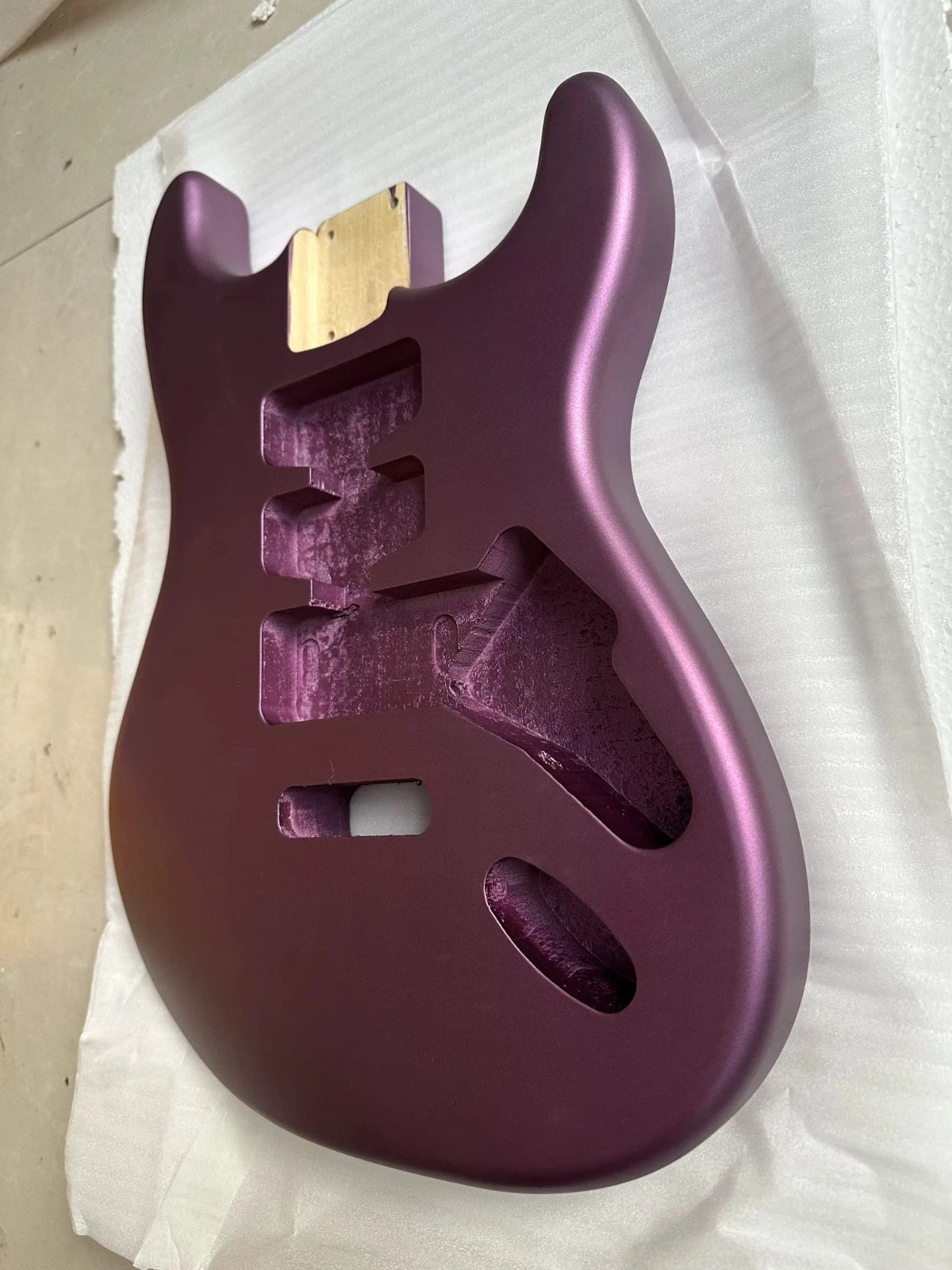 Nitro Finish Metallic Purple Guitar Paulownia Wood Body Fit Stratocaster ST