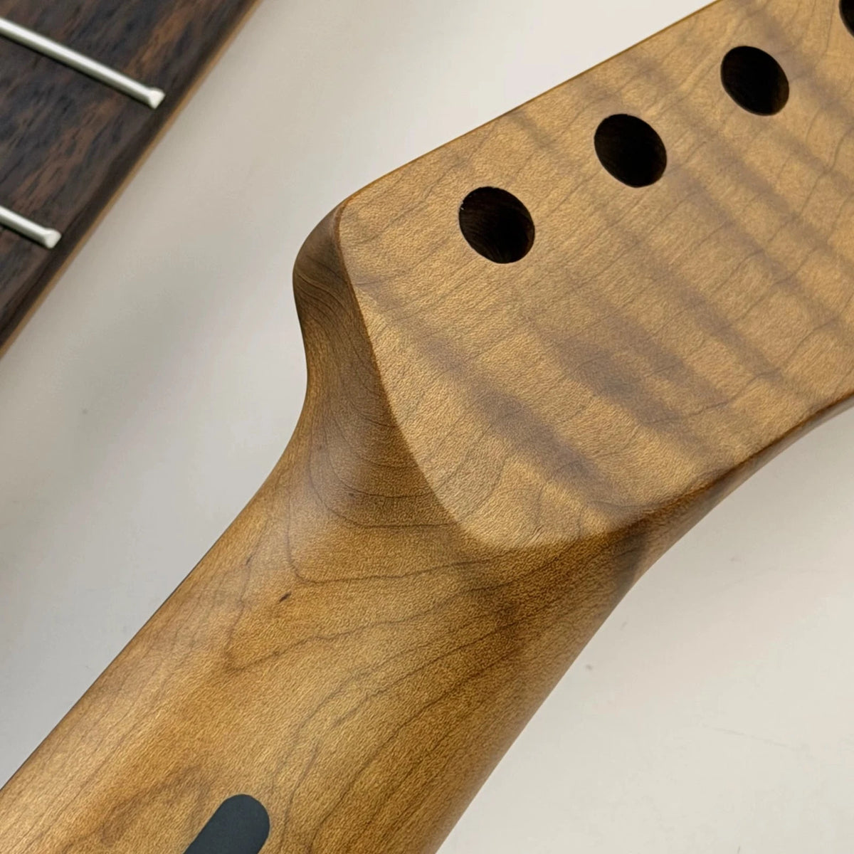 Reversed Head Tiger Maple Wood Guitar Neck, Rosewood Fingerboard TL