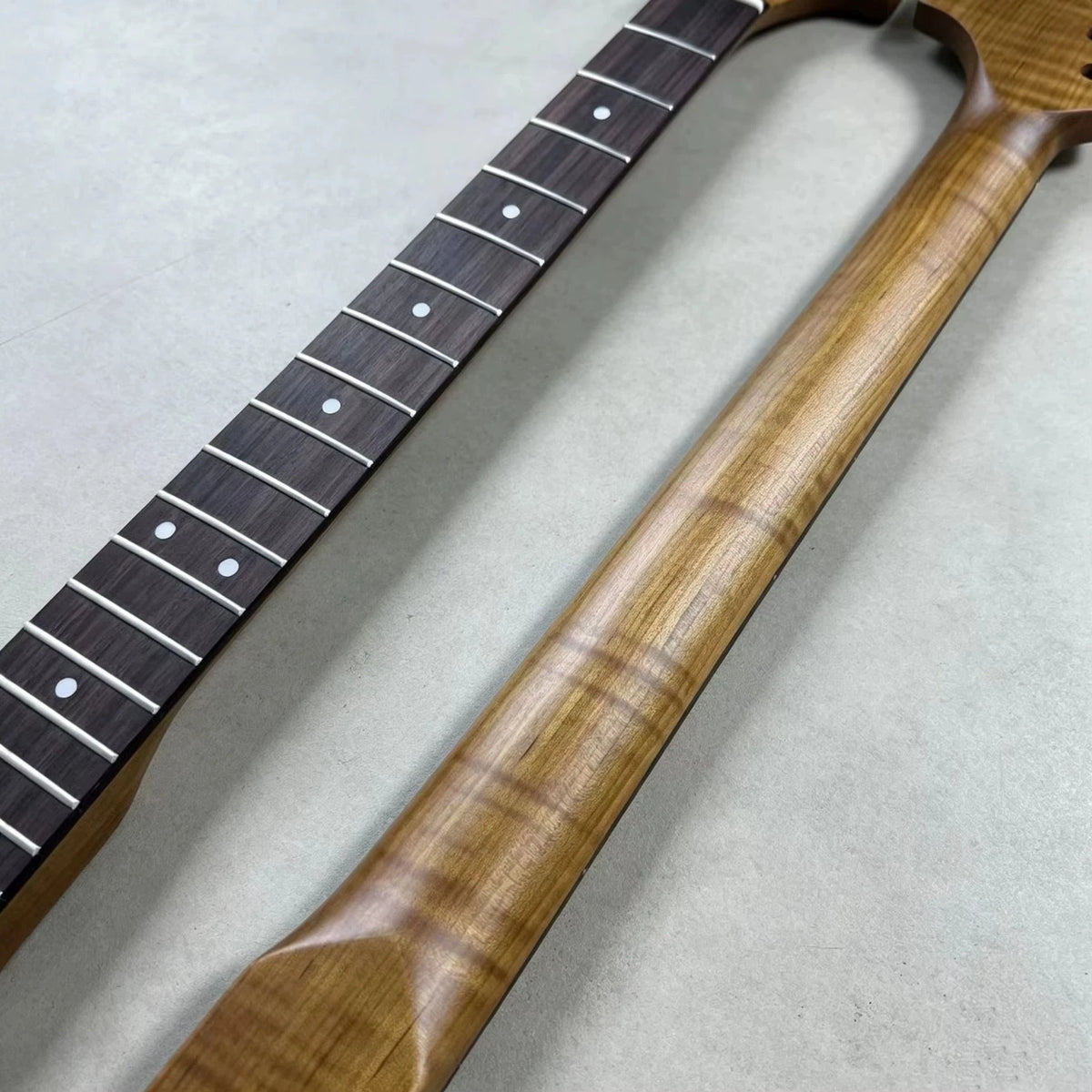 Flamed Tiger Maple Guitar Neck 22 Frets Rosewood Fingerboard Fit ST