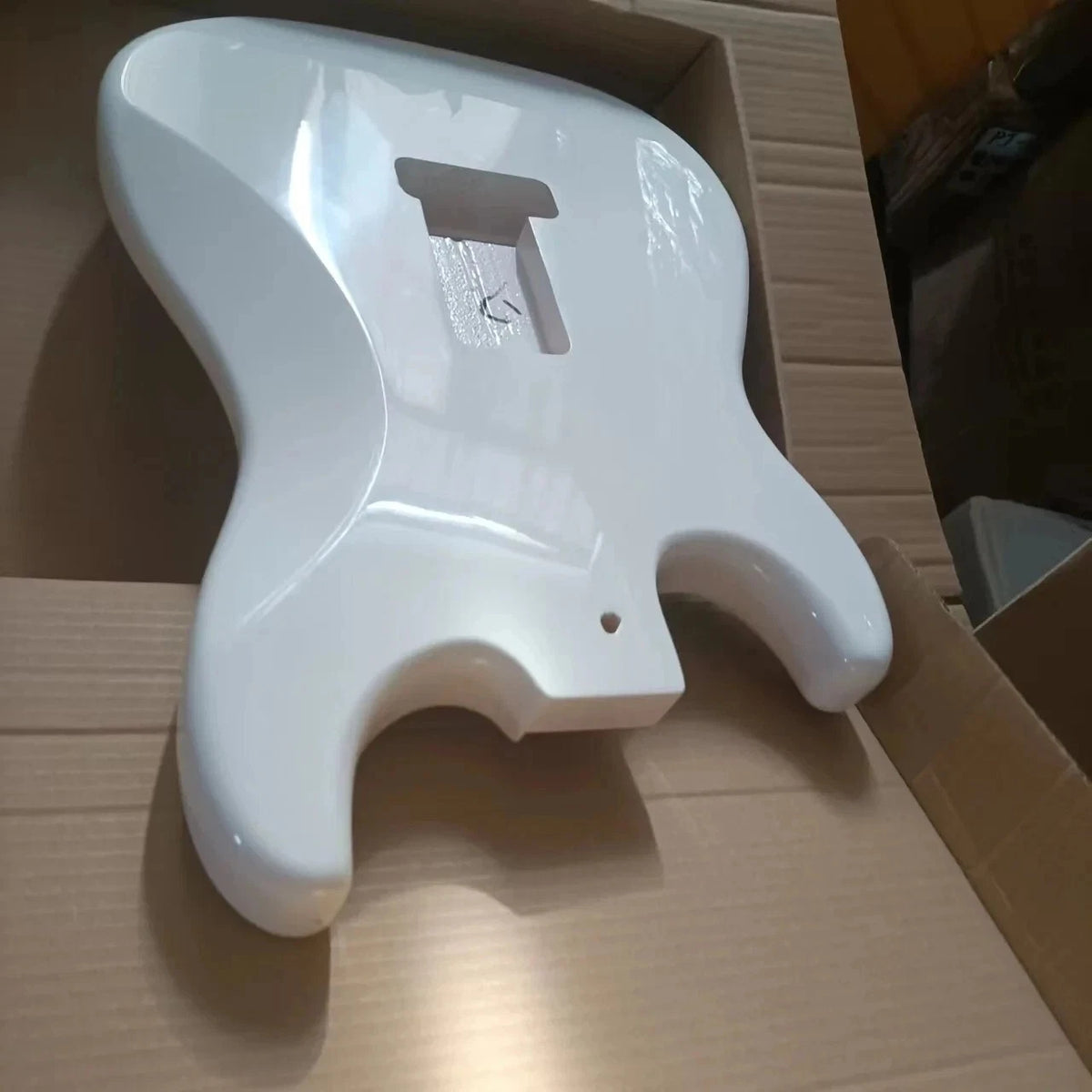 White Poplar Wood HSH Guitar Solid Body Fit ST