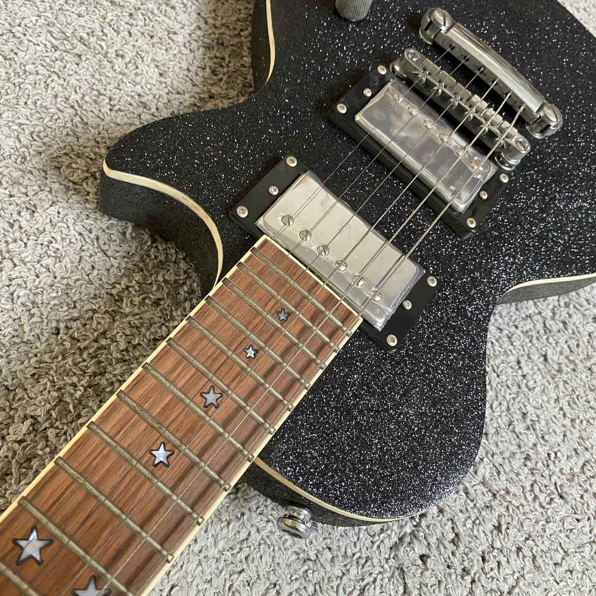 Black Sparkle Mini Electric Guitar, Mahogany Body, Maple Neck, Rosewood