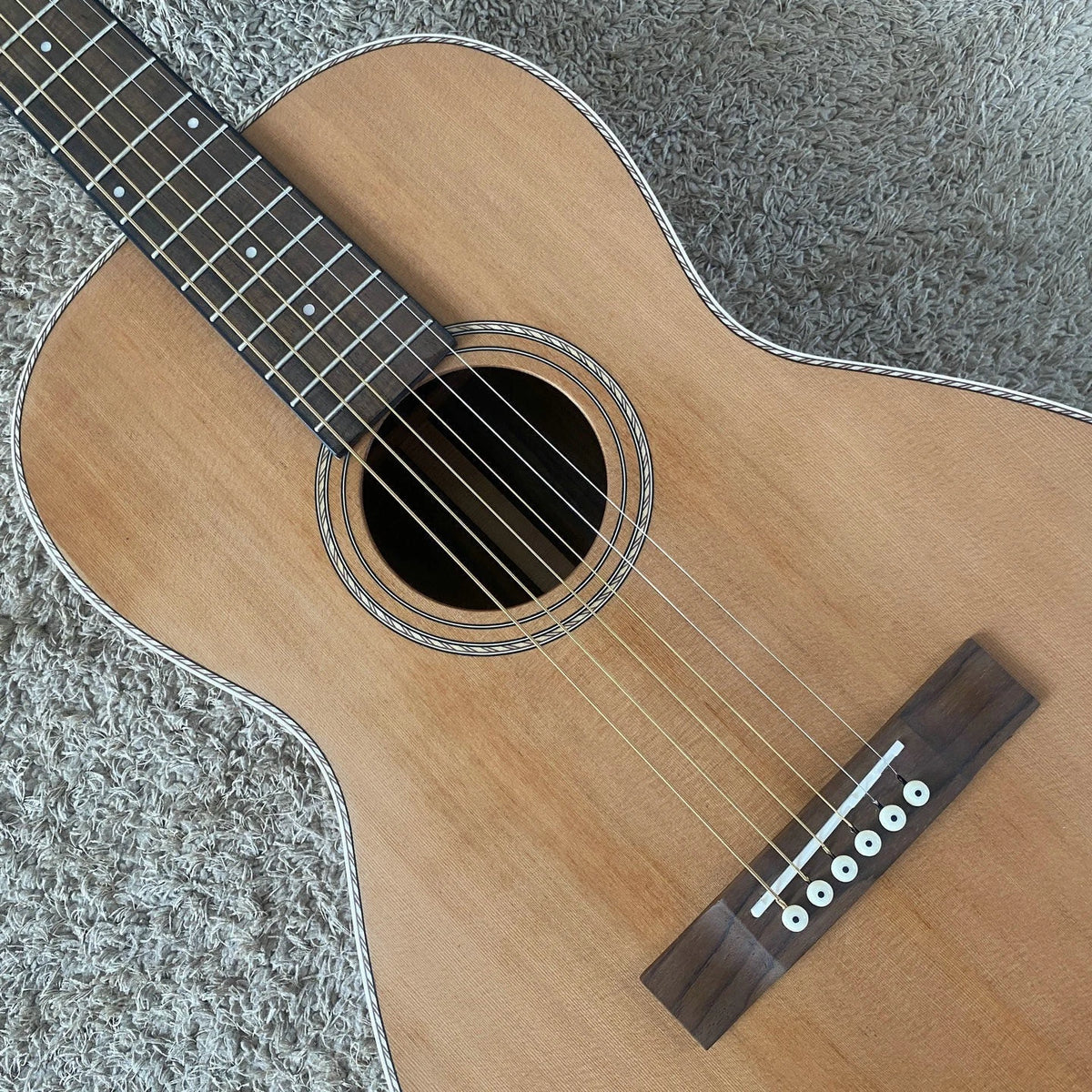 38-Inch Parlor Acoustic Guitar, Red Pine Top, Santos Rosewood Body