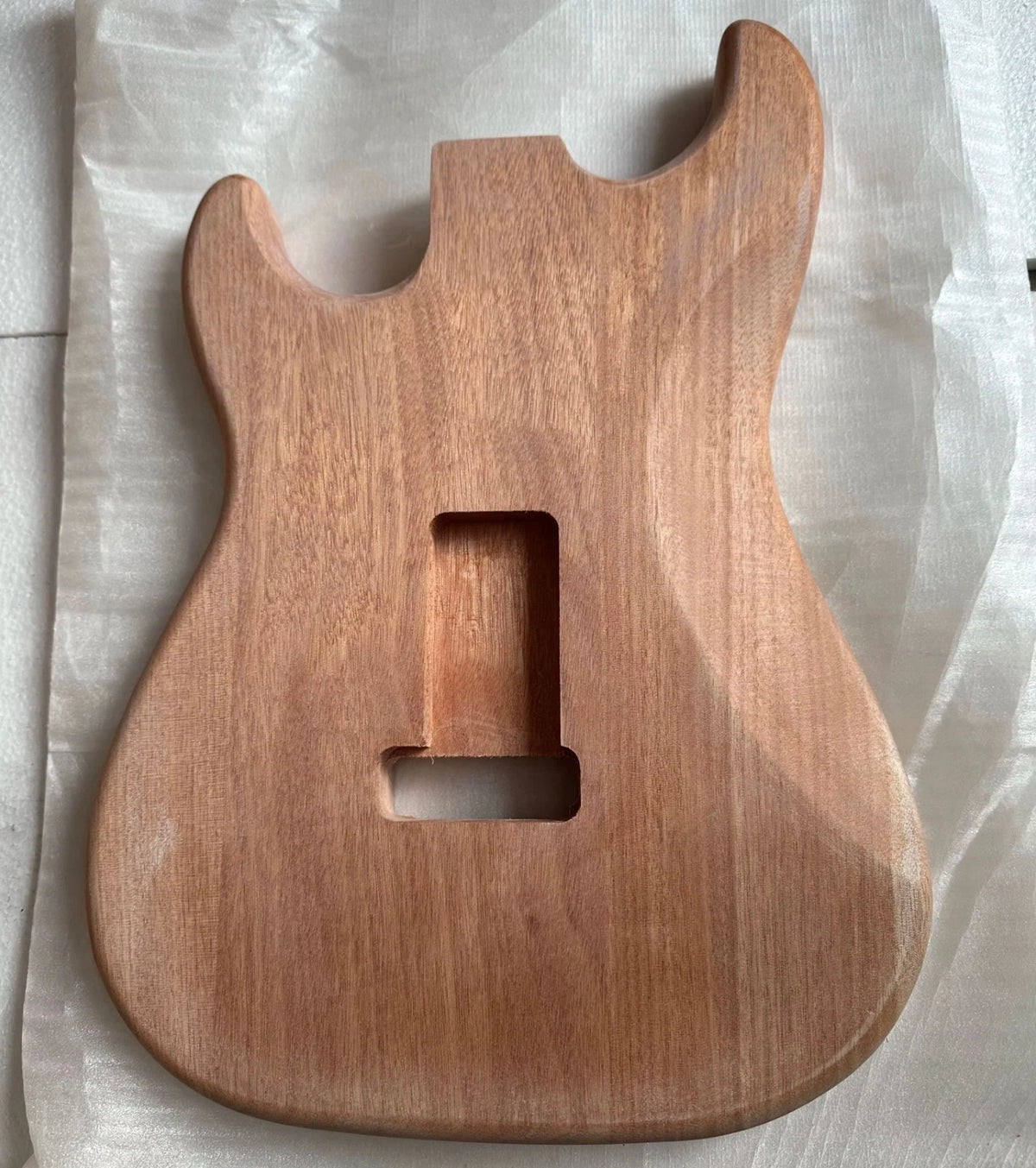 Mahogany Guitar Body, Floyd Rose Route Fit ST