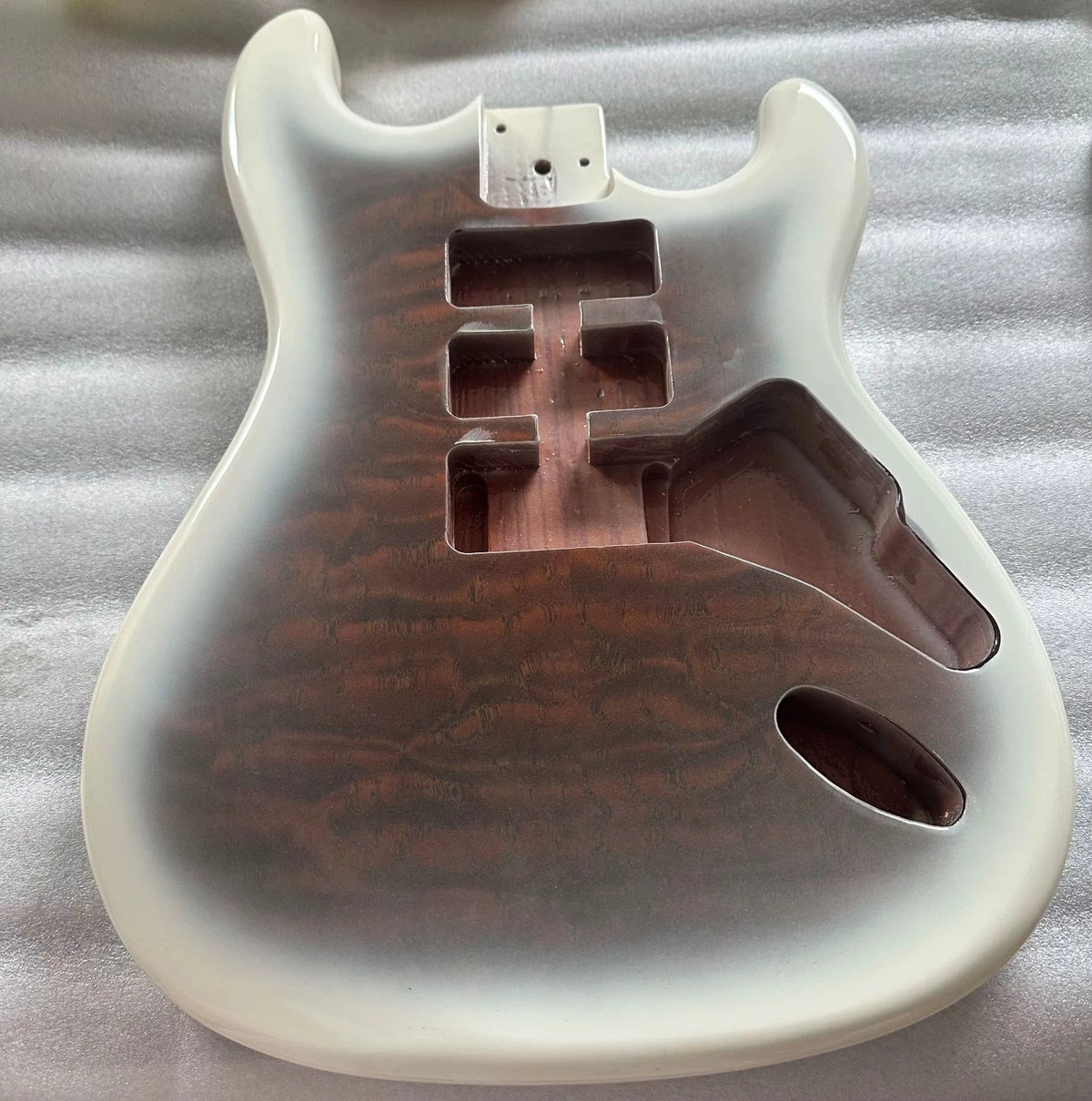 Rare Sunburst Ash Guitar Body, Gloss Finish, Veneer Maple Top Fit ST