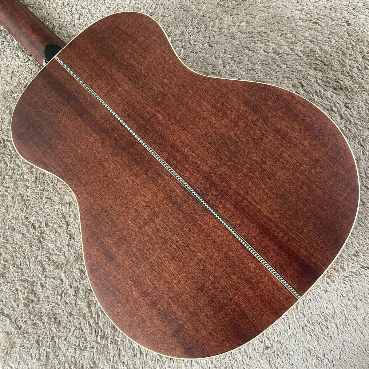 36-Inch Acoustic Guitar, Spruce Top, Rosewood Body