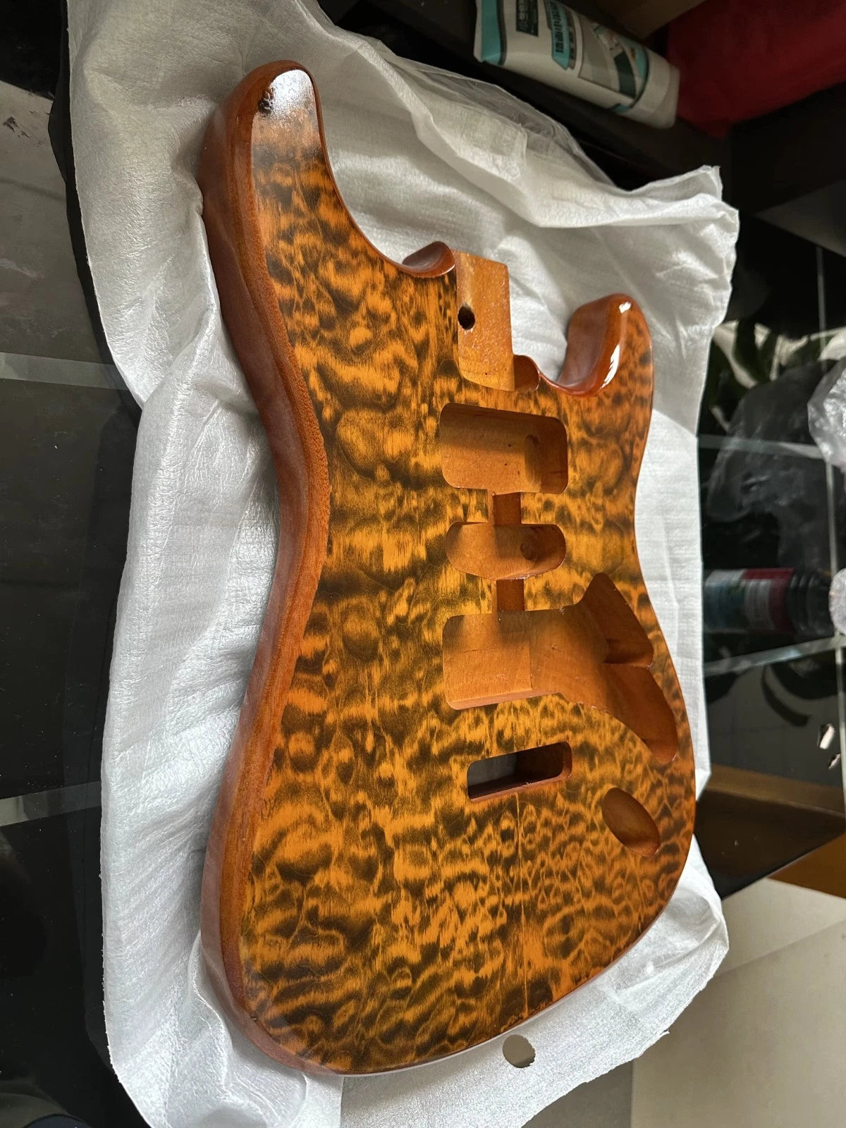 Waterwave Guitar Body, Mahogany, Matte Nitro Fit ST