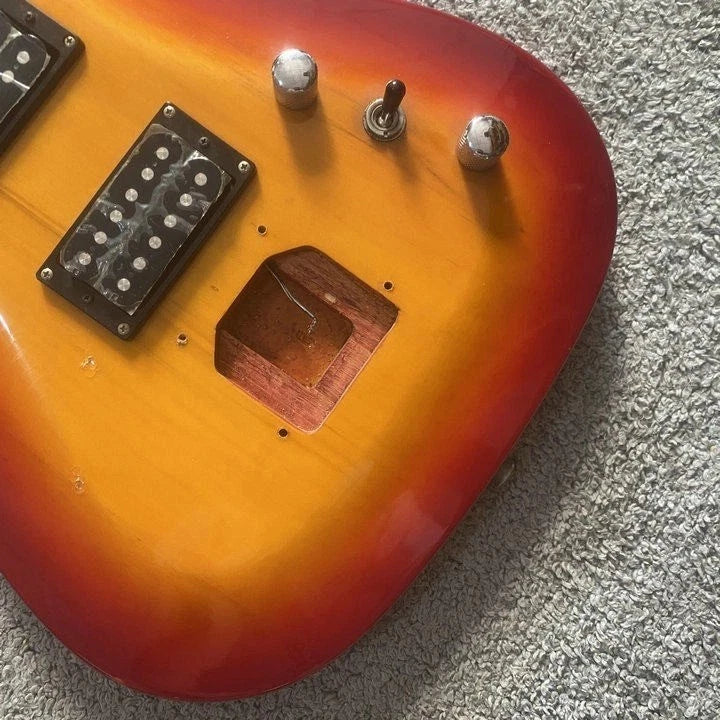 TNC Dual Humbucker Electric Guitar in Sunburst, 24 Frets, Rosewood Fingerboard