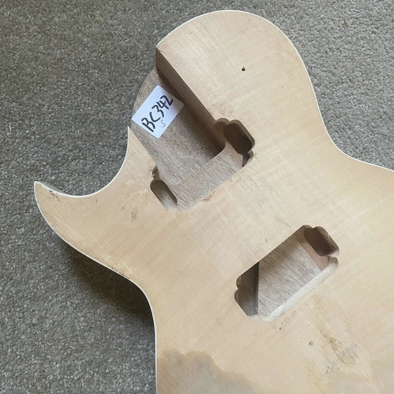 Left Hand Guitar Body, Mahogany, Tiger Maple Veneer