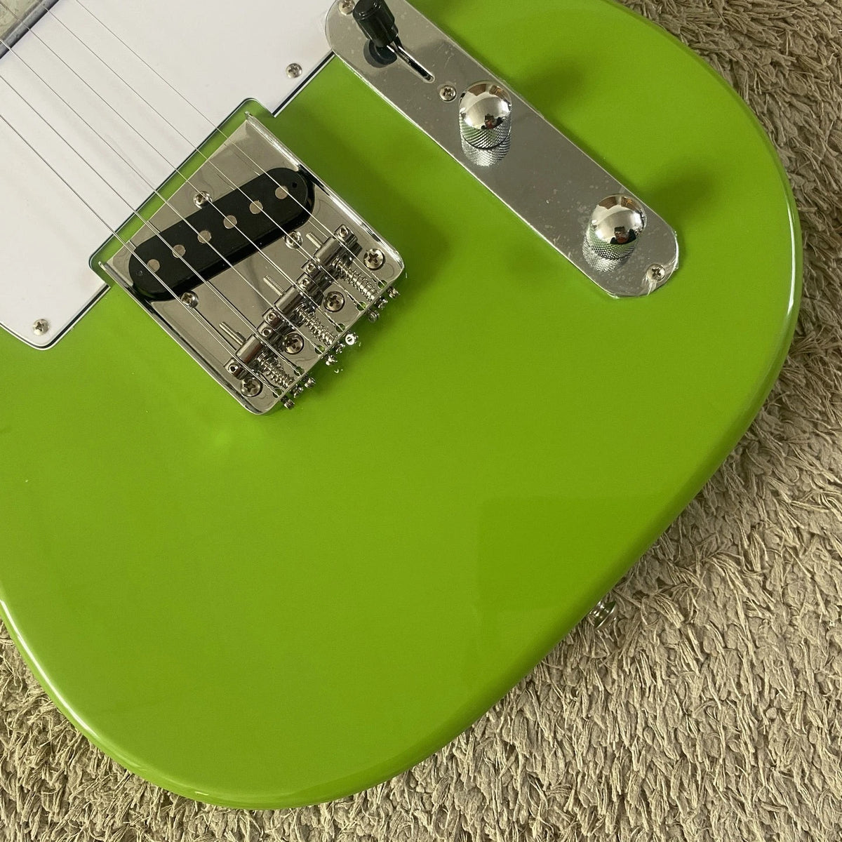Grass Green Electric Guitar, Basswood Body, Maple Neck