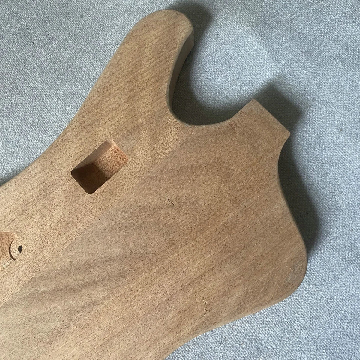 Custom 4 String Bass Body, Mahogany, Unfinished