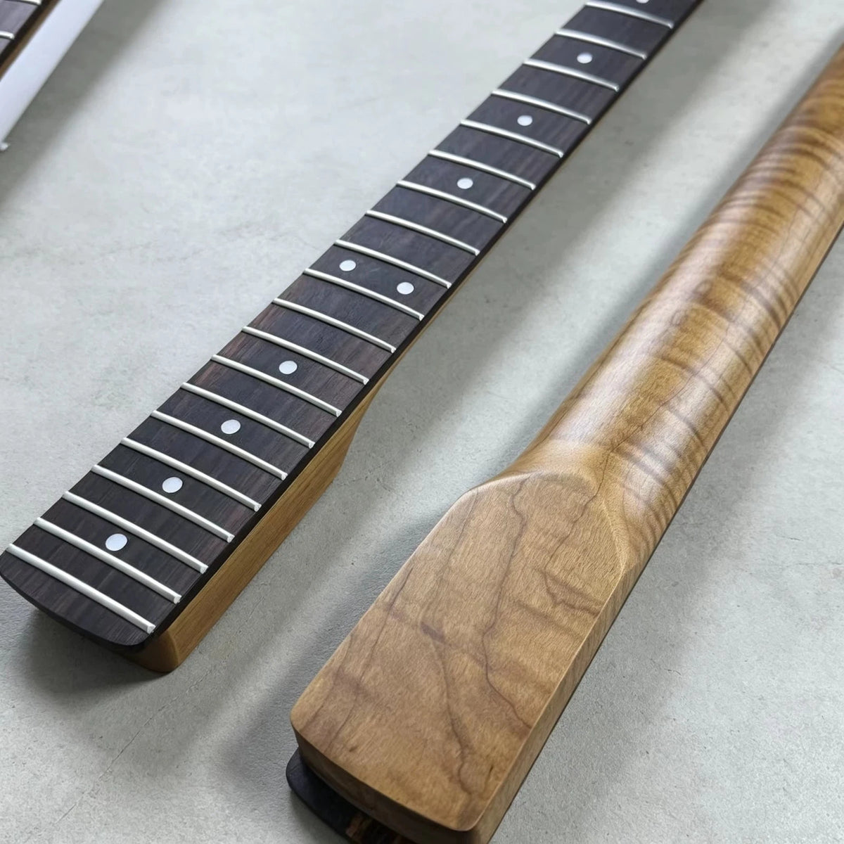 Flamed Tiger Maple Guitar Neck 22 Frets Rosewood Fingerboard Fit ST