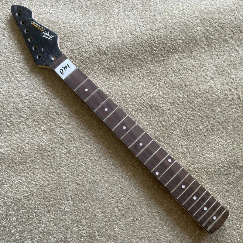Peavey Electric Guitar Maple Wood Neck, Rosewood Fretboard