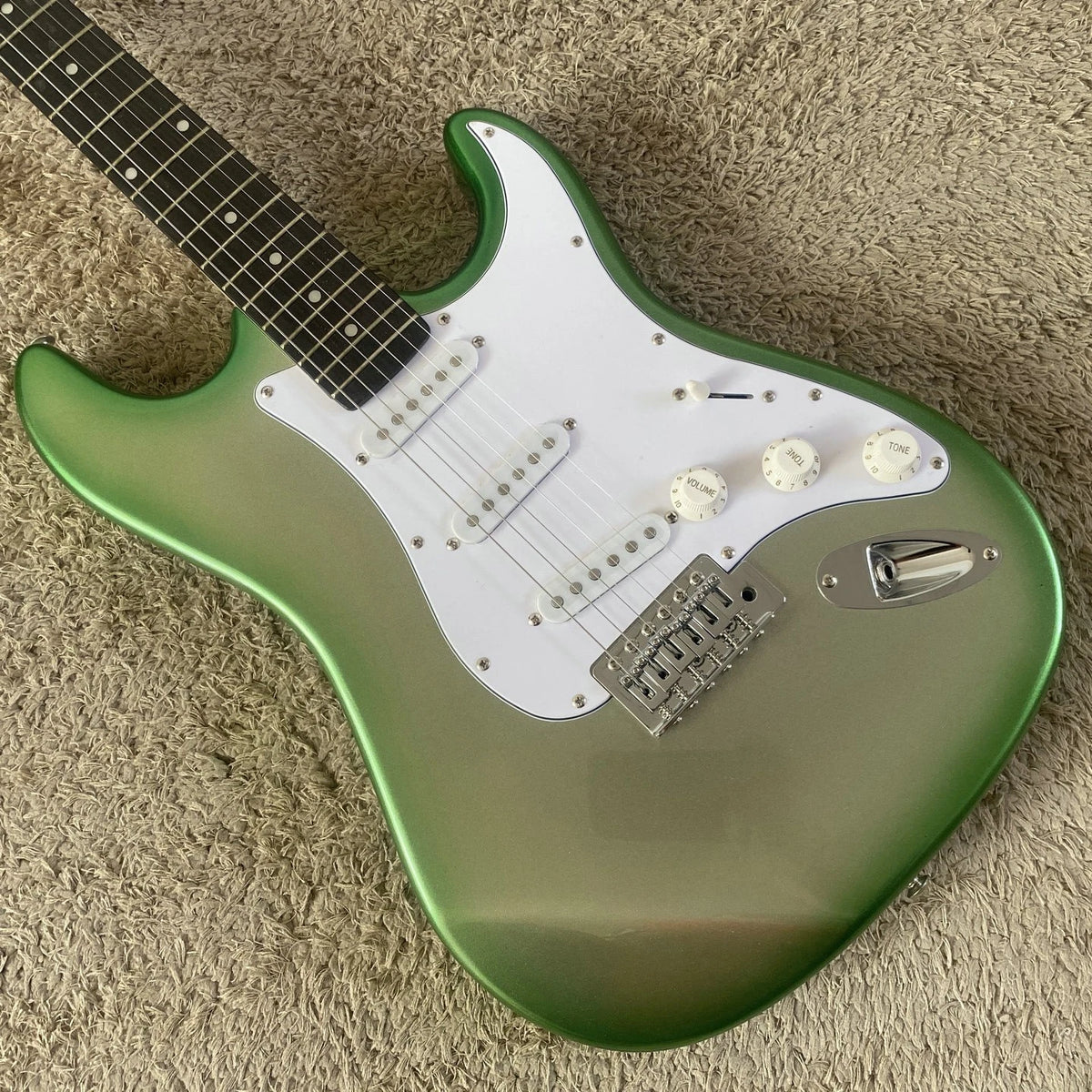 Green Sparkle Electric Guitar, Basswood Body, Maple Neck, Rosewood
