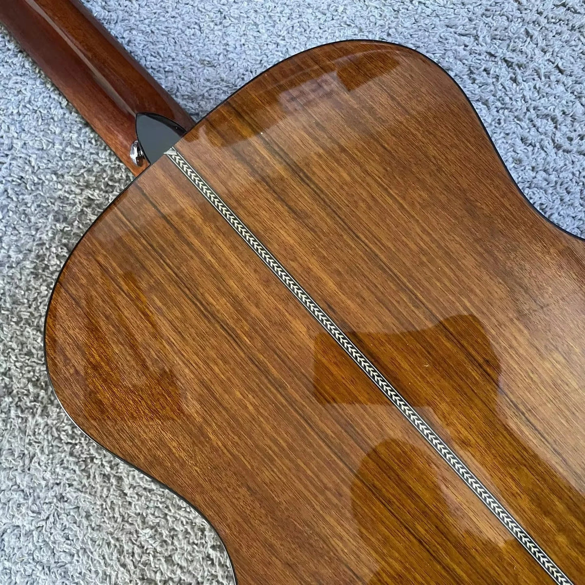 36-Inch All-Solid Acoustic Guitar, Mahogany Neck, Rosewood Fingerboard, 22 Frets