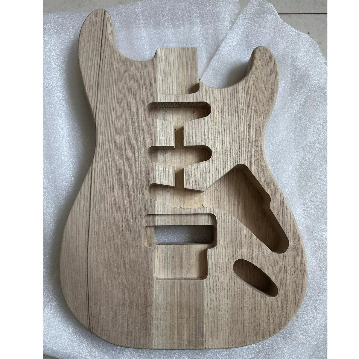 Ash Wood Guitar SSS Bridge Tremolo Fit Stratocaster Strat with Floyd Rose