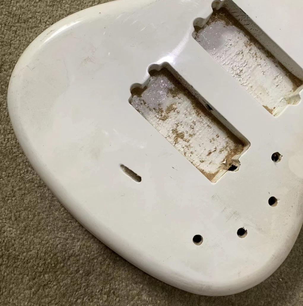 4 String Bass Body in White, Active Routing Fit Warwick