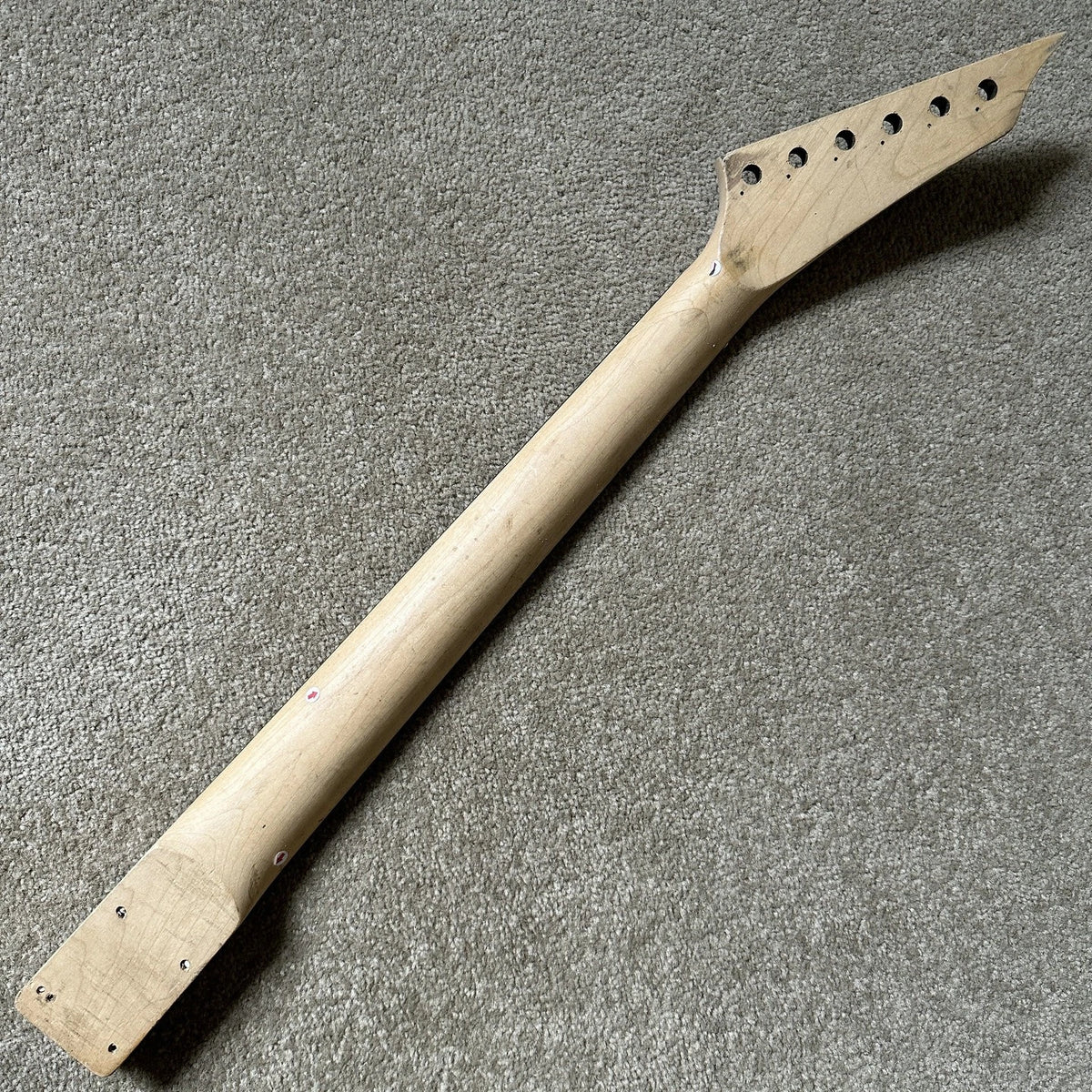 Reversed Head Guitar Maple Wood Neck, 24 Frets Rosewood Fingerboard