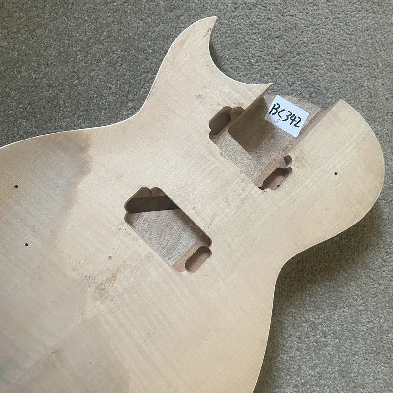 Left Hand Guitar Body, Mahogany, Tiger Maple Veneer