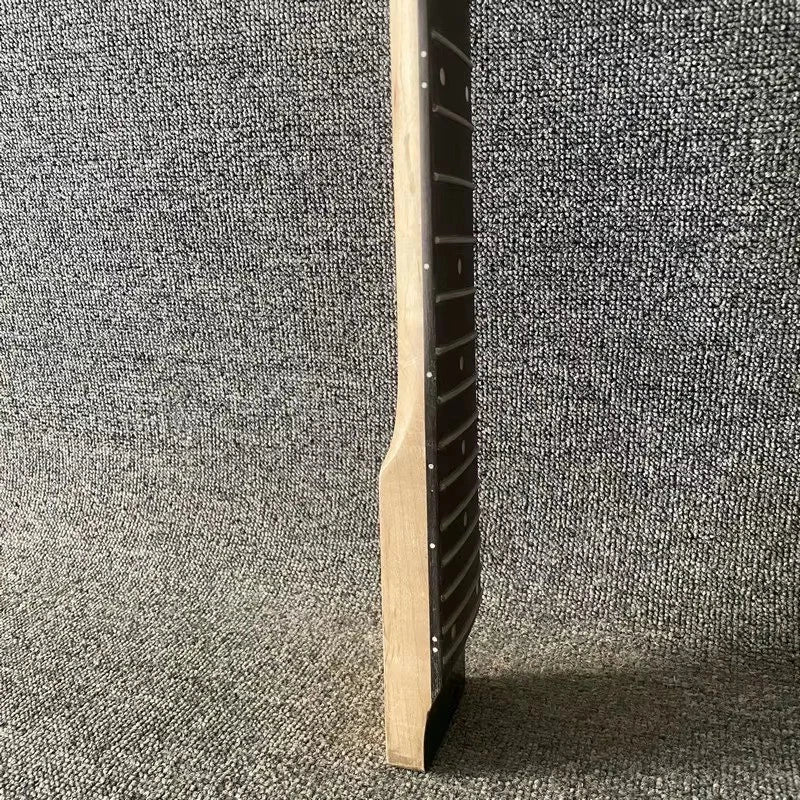 Black 5 String Bass Maple Wood Neck, Rosewood 24 Frets Fingerboard
