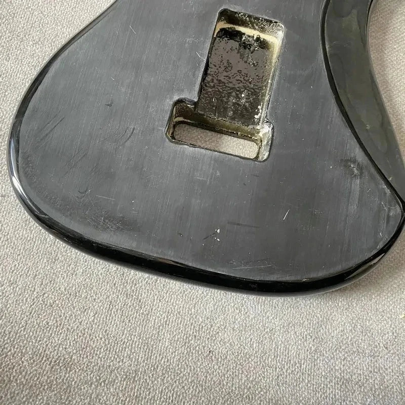 HSH Basswood Guitar Double Cutaway Body Fit ST