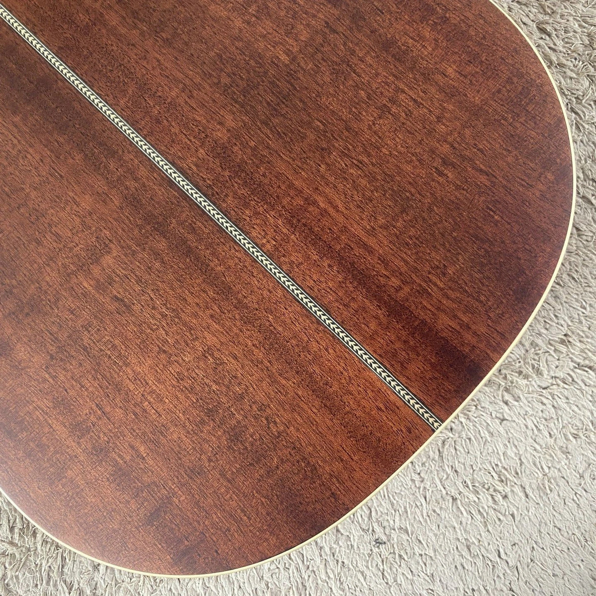 36-Inch Acoustic Guitar, Spruce Top, Rosewood Body