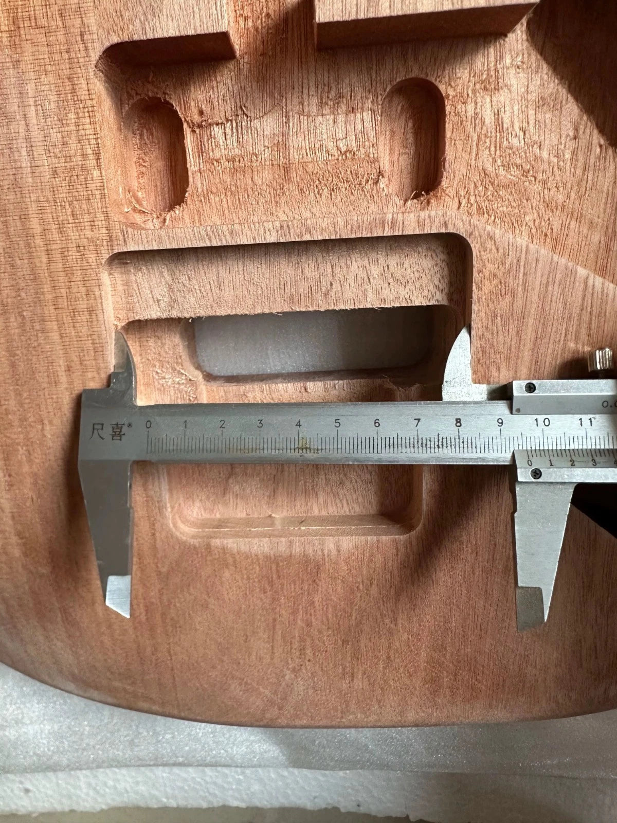Mahogany Guitar Body, Floyd Rose Route Fit ST