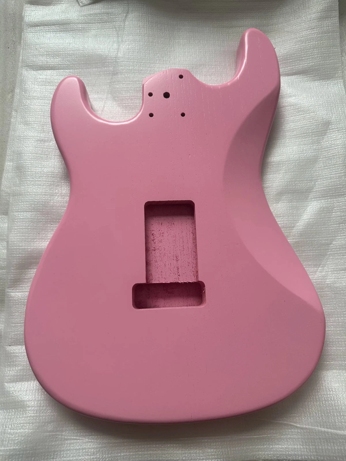 Matte Pink SSH Guitar Body Fit ST