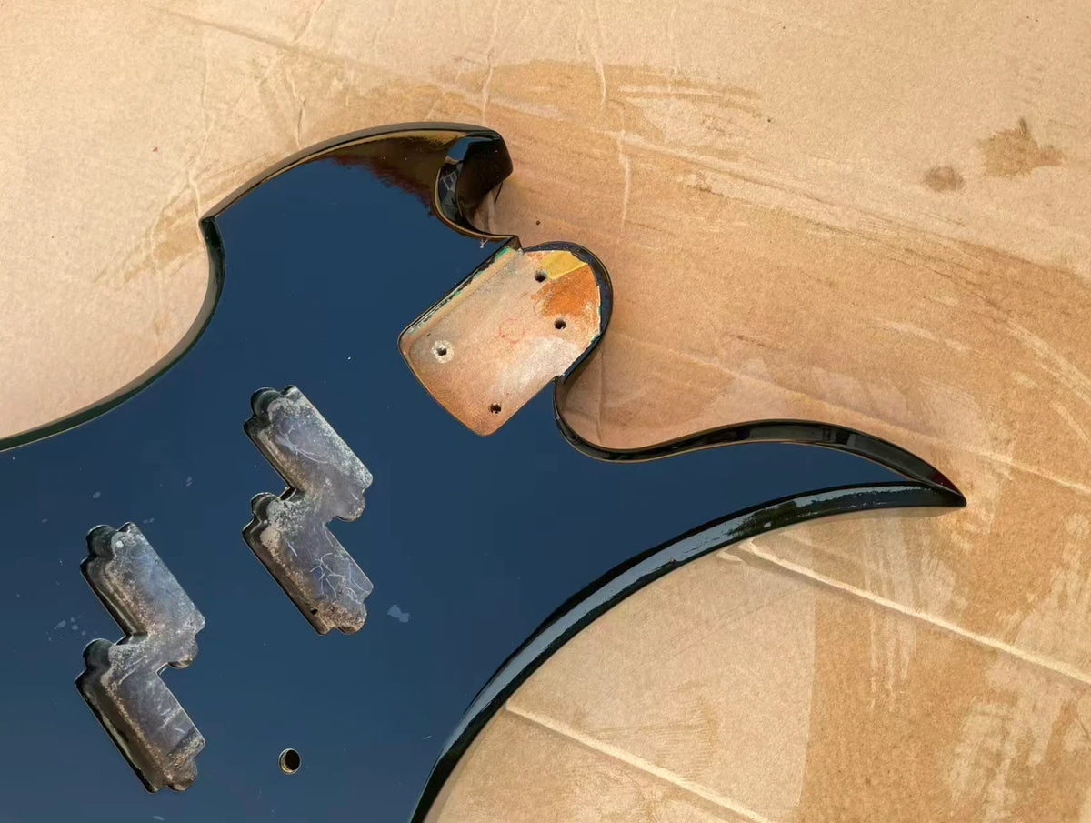 Black 4 String Bass Basswood Body Fit Mockingbird
