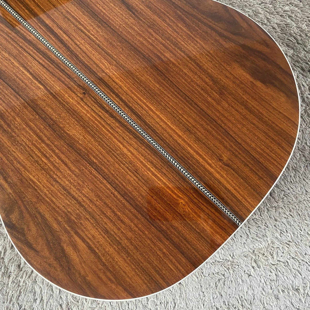 36-Inch Acoustic Guitar, Spruce Top, Mahogany Neck, Rosewood Body, Natural