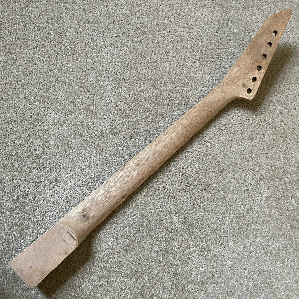 Maple Wood Guitar Neck, Rosewood Fingerboard 22 Frets
