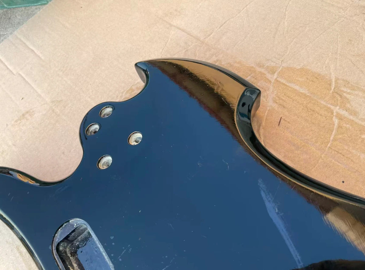 Black 4 String Bass Basswood Body Fit Mockingbird