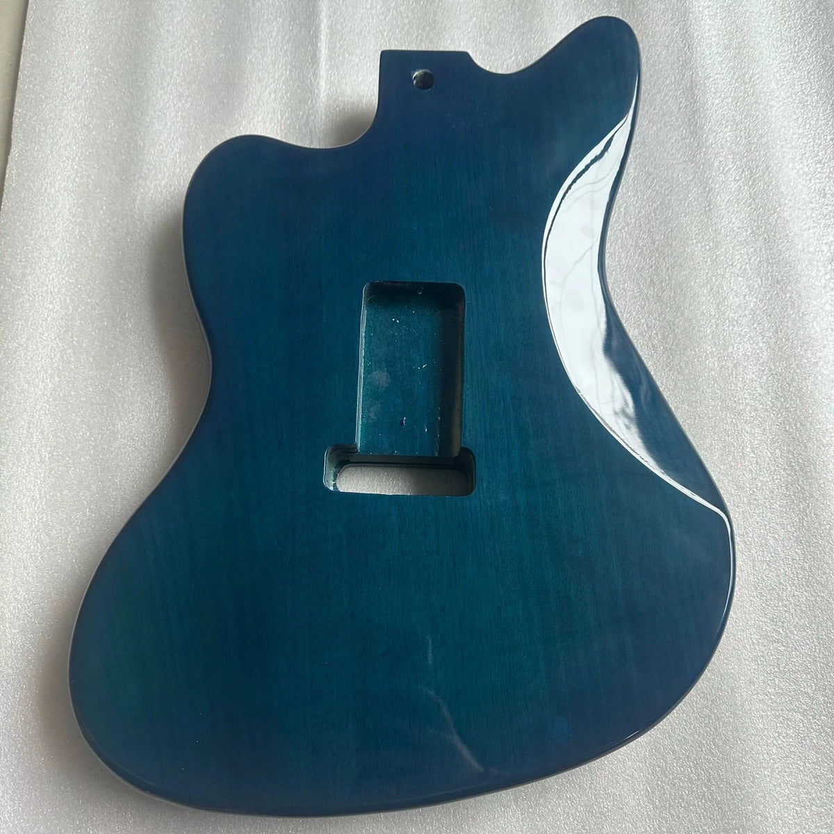 Mahogany Wood Blue Burst Guitar Body with Tiger Maple Top Fit Jazzmaster