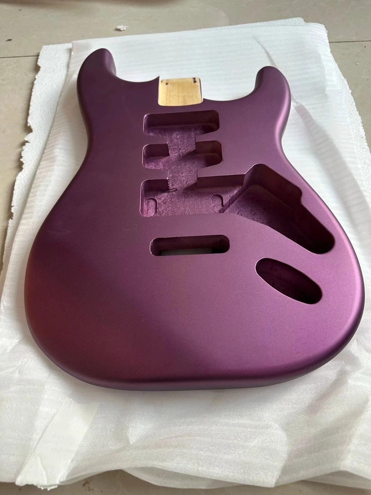 Nitro Finish Metallic Purple Guitar Paulownia Wood Body Fit Stratocaster ST