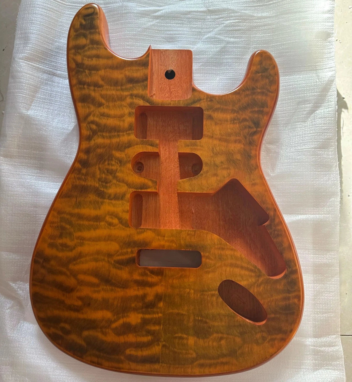 Mahogany Orange Guitar Body Quilted Maple Top, Nitro Finish Fit ST