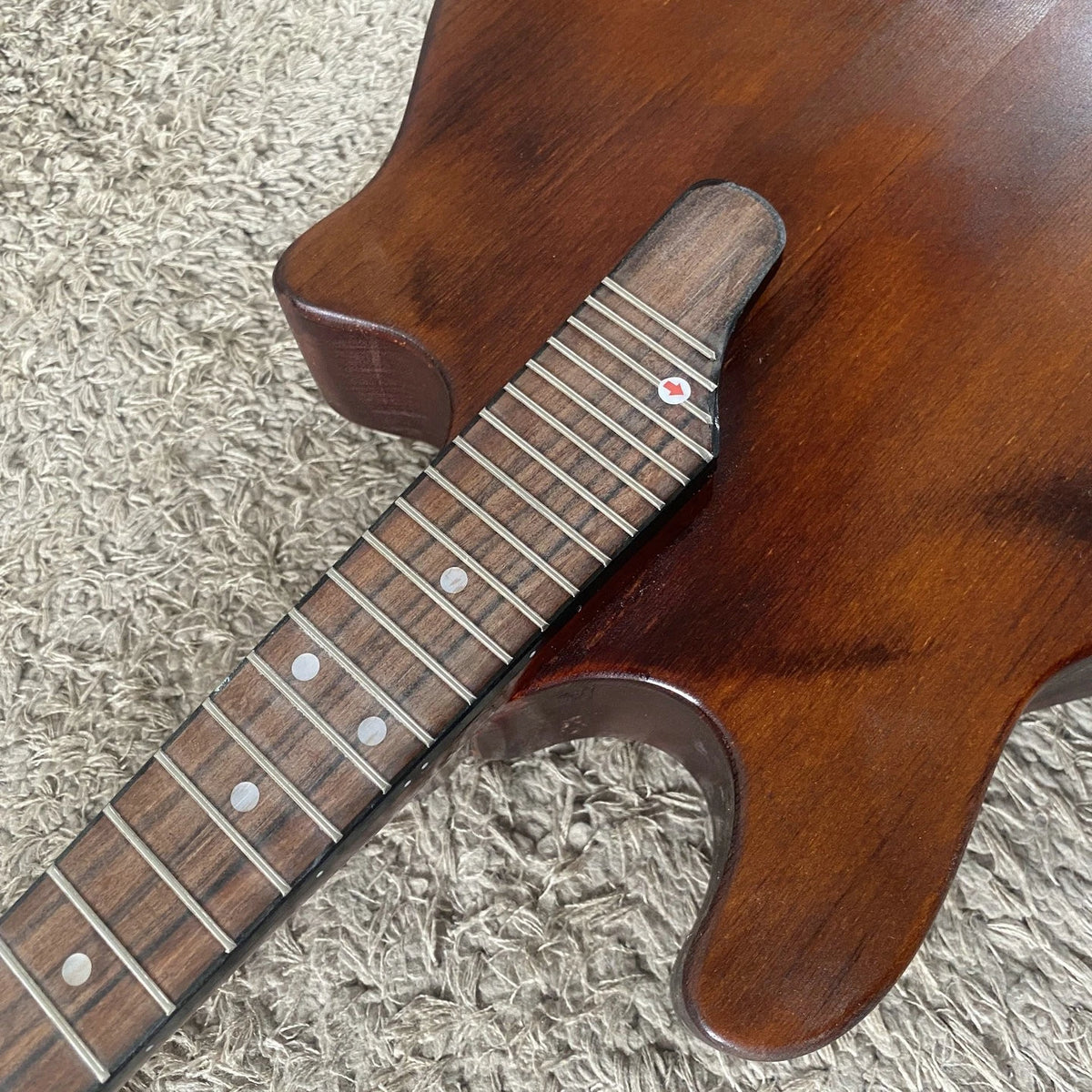 Washburn 8 String Mandolin, Spruce Veneer Top, Mahogany Neck, Rosewood Fretboard