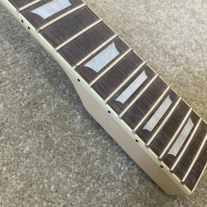Maple Wood Guitar Neck, Rosewood 22 Frets Fingerboard