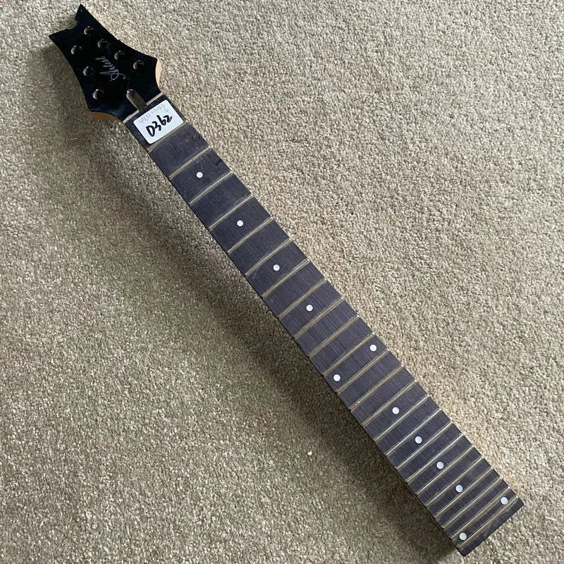 7 String Guitar Maple Wood Neck, Rosewood Fingerboard, Defected Truss Rod